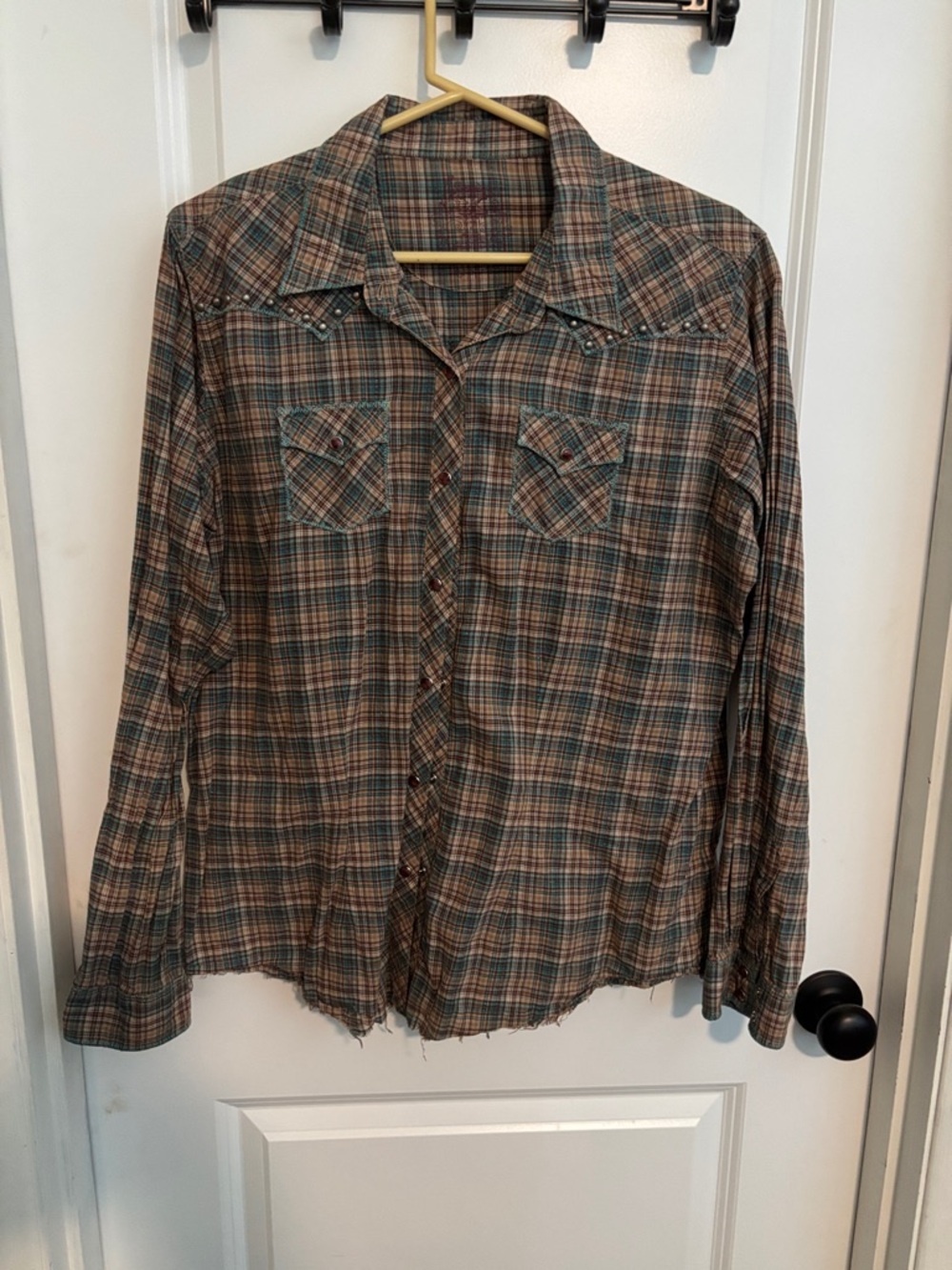 5 for $30 sale! Women’s Wranger Button-Up Shirt - Brown & teal